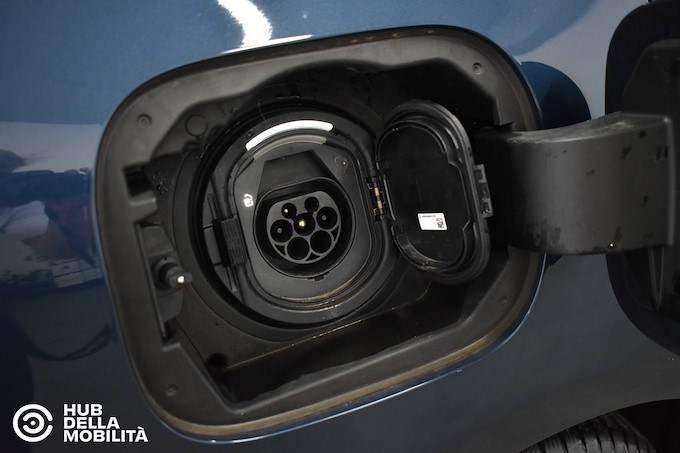 MERCEDES-BENZ B 250 e hybrid EQ AMG Line Advanced Plus